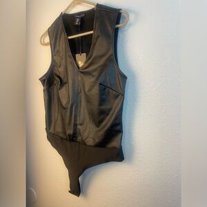Sincerely Jules Faux Leather One Piece Bodysuit Black New Size Medium V-Neck
